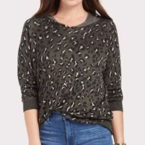 Evereve Peyten Jensen XS Green Leopard Print Lightweight Casual Hooded Sweater